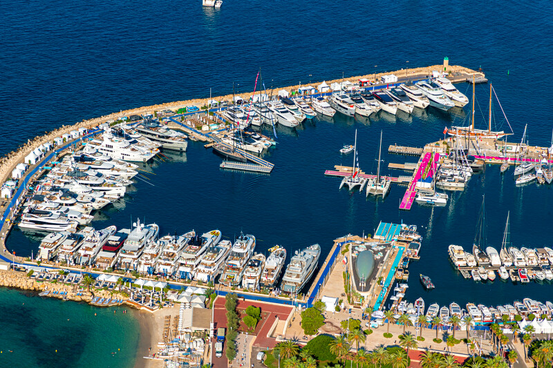 Icebreaker Magazine at Cannes Yachting Festival